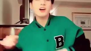 Jungkook Singing To Justin Biebers Sorry