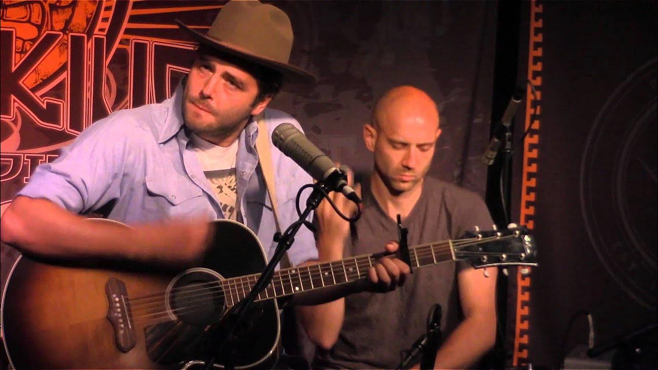 Lord Huron - "Hurricane" (Live In Sun King Studio 92) Lord Huron - "Hurricane" (Live In Sun King Studio 92)