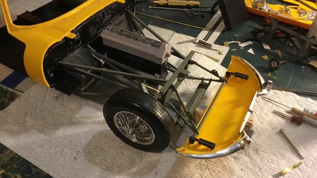 Monogram 1/8 Jaguar XKE build part 4 YouTube