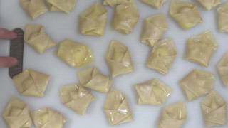 Sweet Cream Cheese Wontons Video Sweet Cream Cheese Wontons Video