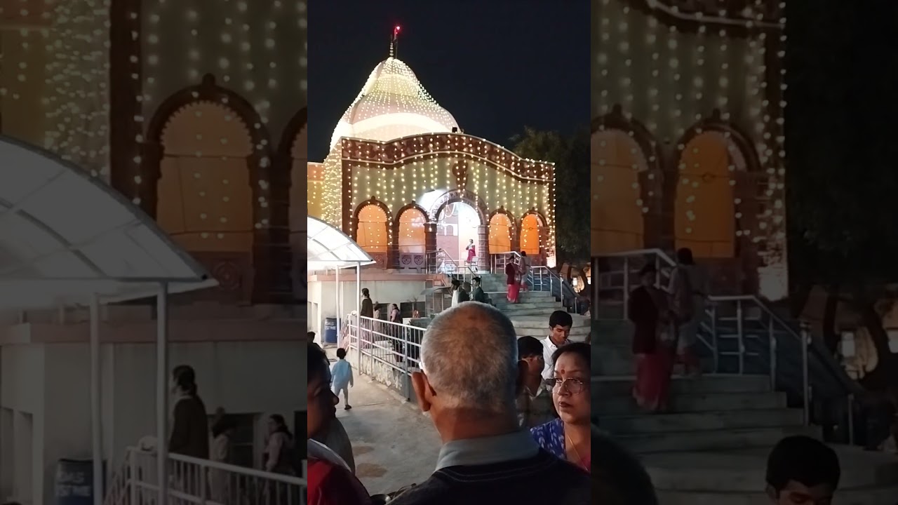 Prasad distribution - the queue @ CR Park