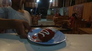 CEWEK - CEWEK BERJILBAB LAGI MAKAN ICE CREAM