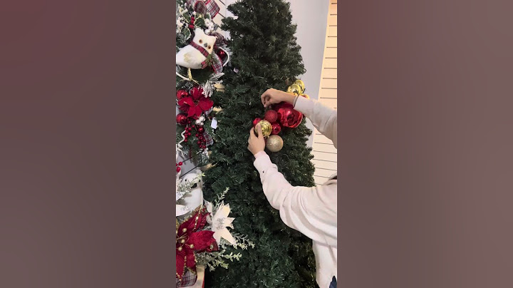 Cómo hacer la guirnalda de esferas para árbol en tendencia🎄 | Tutoriales navideños | DIY | Christmas