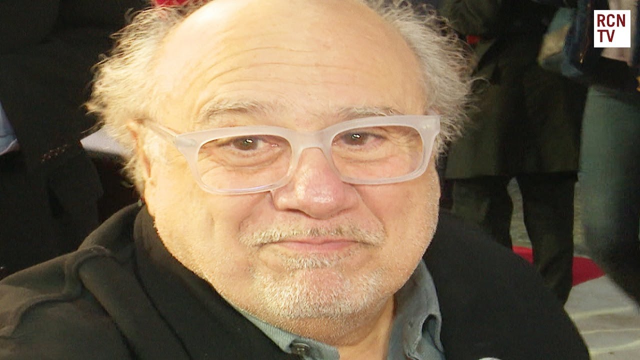 eva green interview Danny DeVito Dumbo Premiere Red Carpet Arrival