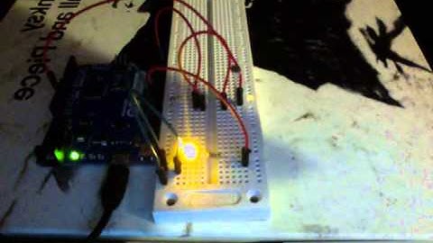 Arduino: LED con Fotoresistencia