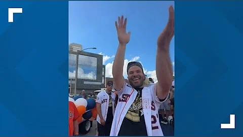 Houston Astros superstar Jose Altuve cheers at World Series Parade - DayDayNews