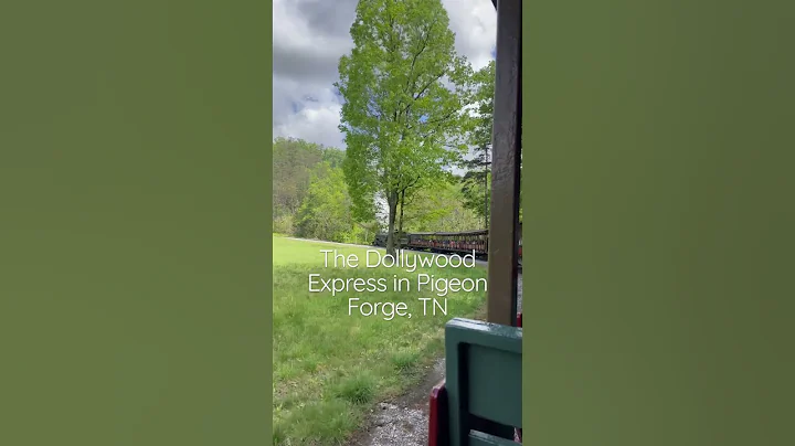 Riding on the Dollywood Express in the Great Smoky Mountains of Tennessee #dollywood #smokies #tn - DayDayNews