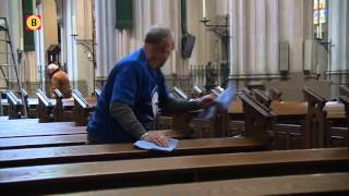 Fc Den Bosch Supporters Maken Sint Jan Schoon