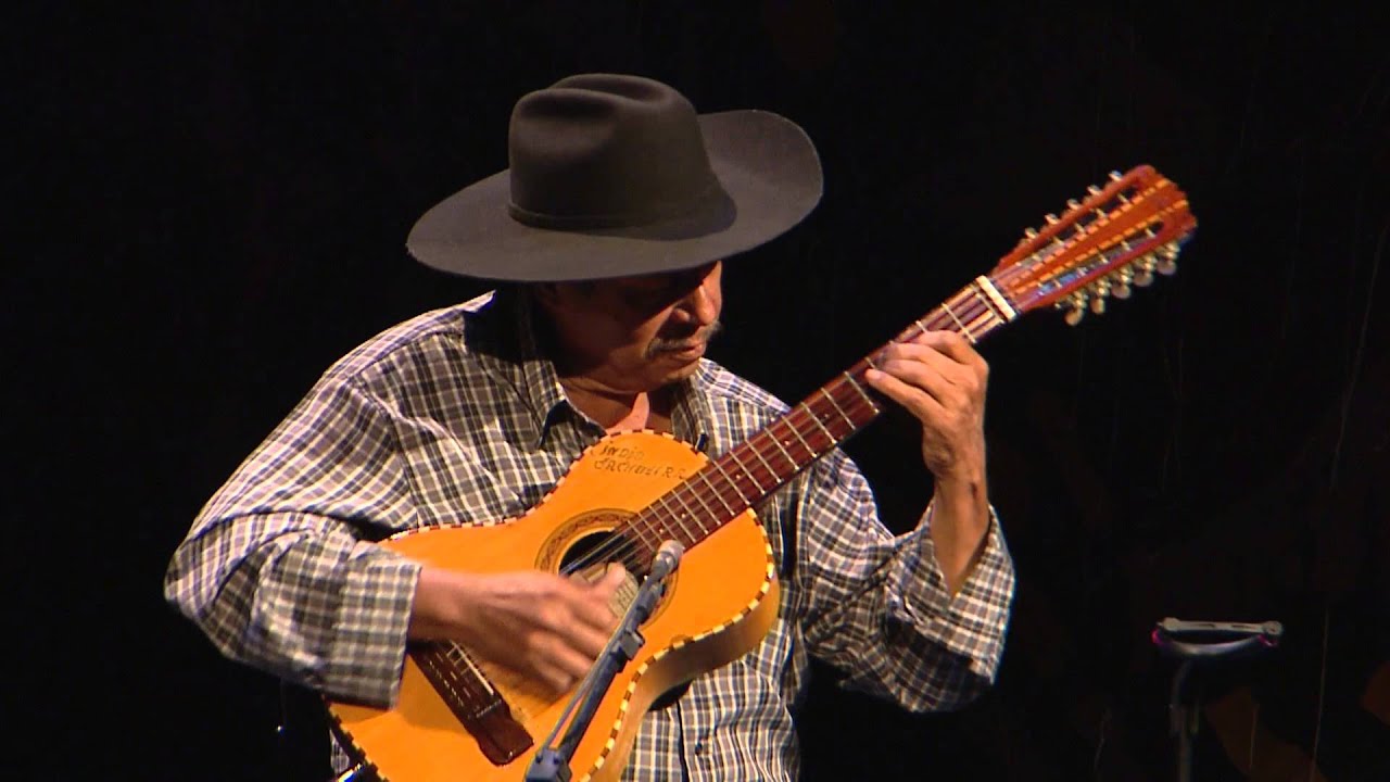 Índio Cachoeira e Ricardo Vignini | La Paloma (S. Iradier / Salaverri) | Instrumental Sesc Brasil