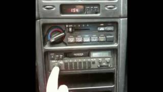 Video Thumbnail for Testing out our red project CRX's radio for the firs...
