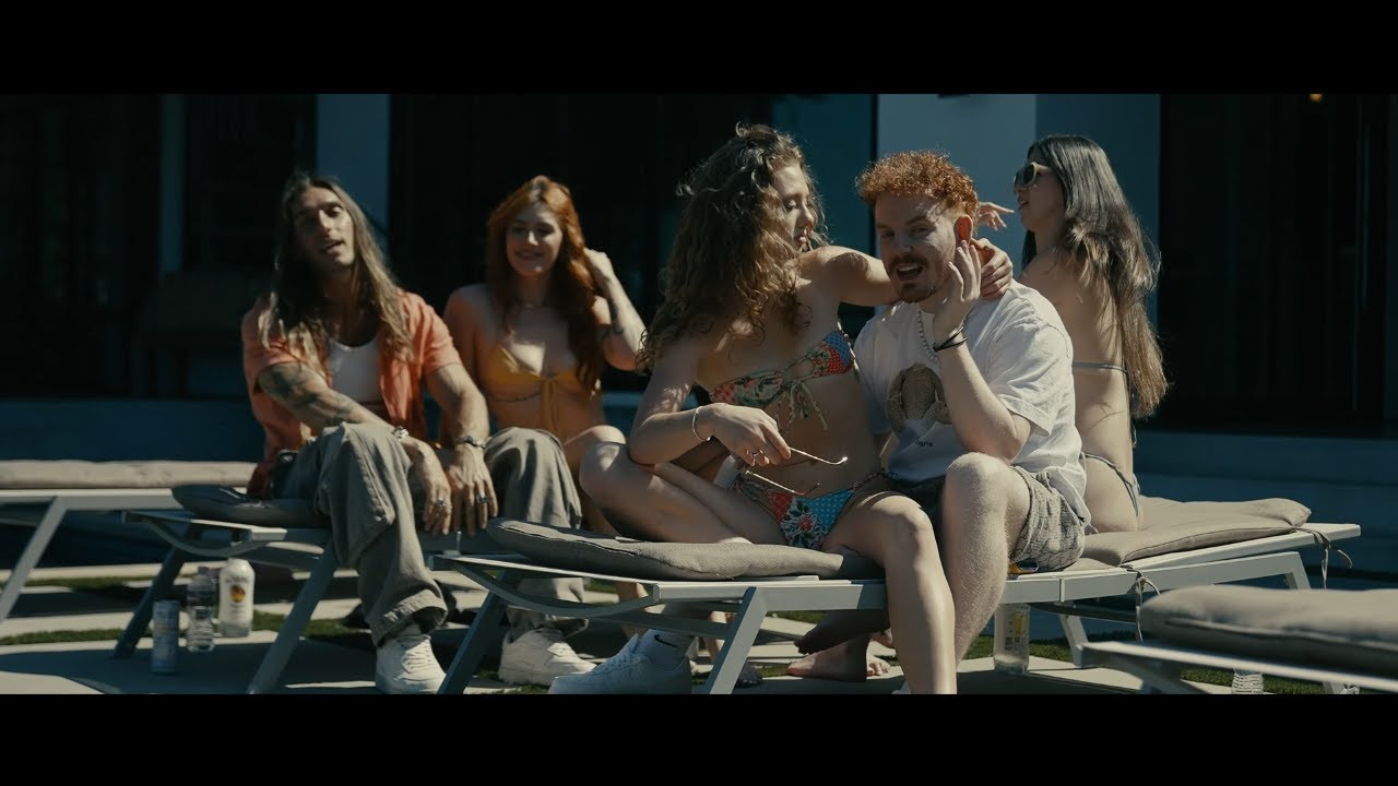 Suaz - Malibu (Feat. Ferris) (Official Video)