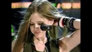 Avril Lavigne-Losing Grip (Live)