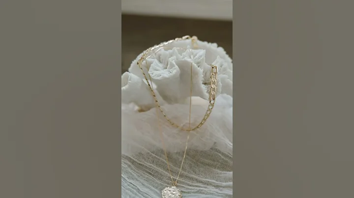 Katie Waltman // Jewelry Pieces