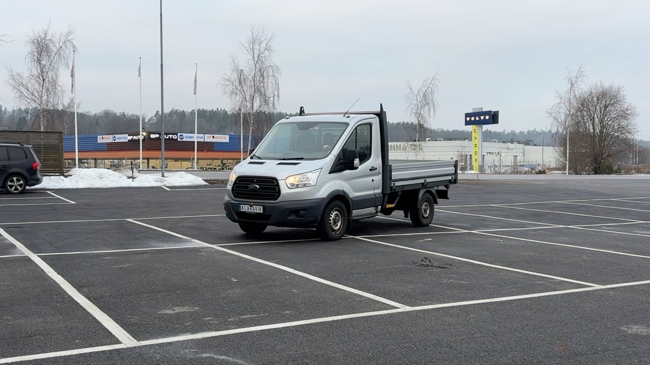 Köp Flakbil Ford Transit på Klaravik