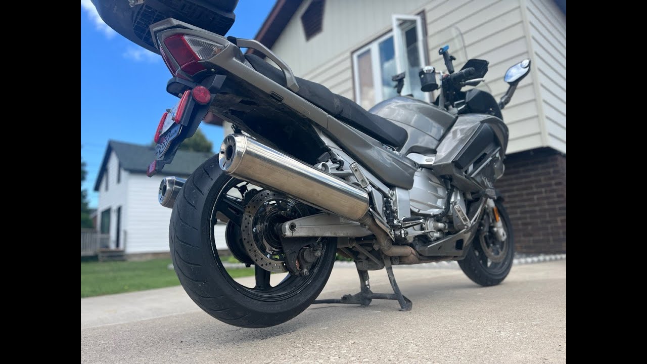 2013 Yamaha FJR 1300cc: Rear brake pads replacement.