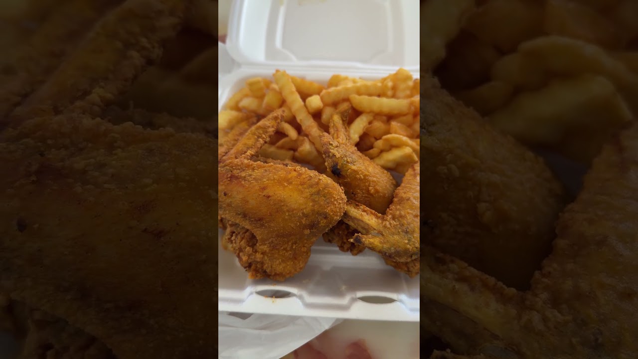 Корзинка со свежежареными куриными крылышками *||~ Так вкусно 🤤