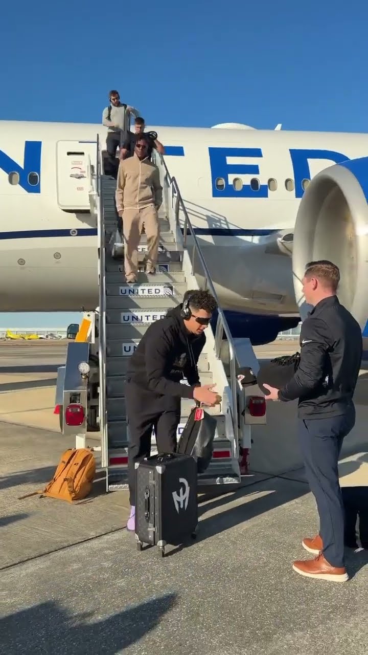 Patrick and the Mahomies touch Down in Louisiana