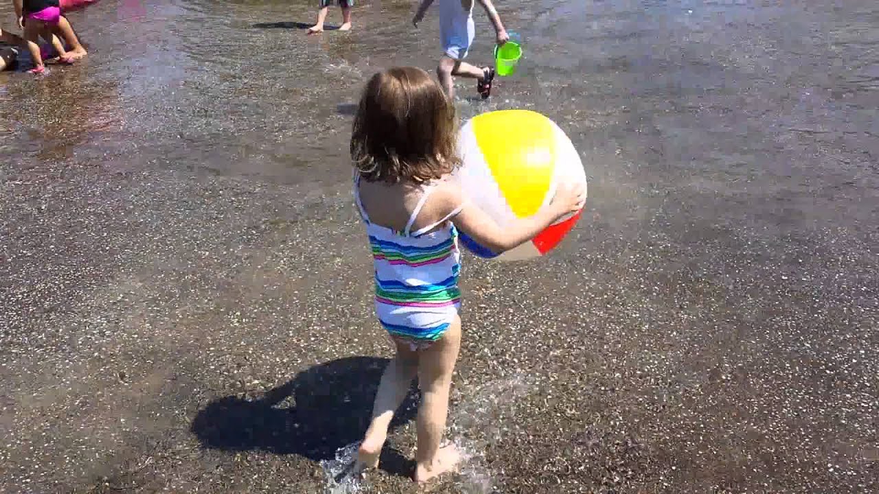 Beach Ball In Water talia found a beach ball at the water park - youtube Beach Ball In Water talia found a beach ball at the water park - youtube