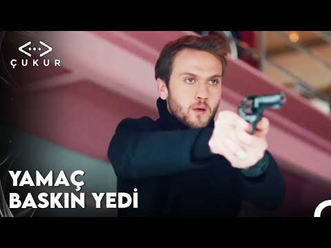 Feyyaz, Beyefendi'nin Mekanına Çöktü - Çukur 13. Bölüm