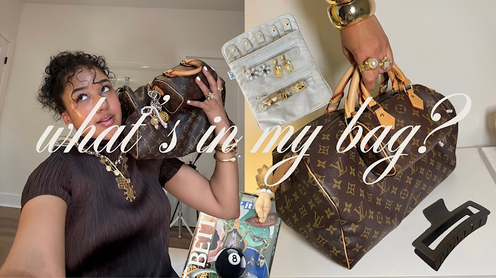 what's in my everyday bag? essentials, favorites, + more ⋆˚⊹♡