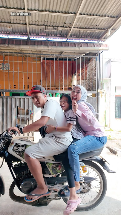 Alvaro ditinggal #aradanalvaro #keripikkentangmasboy #shorts #comedy #trending