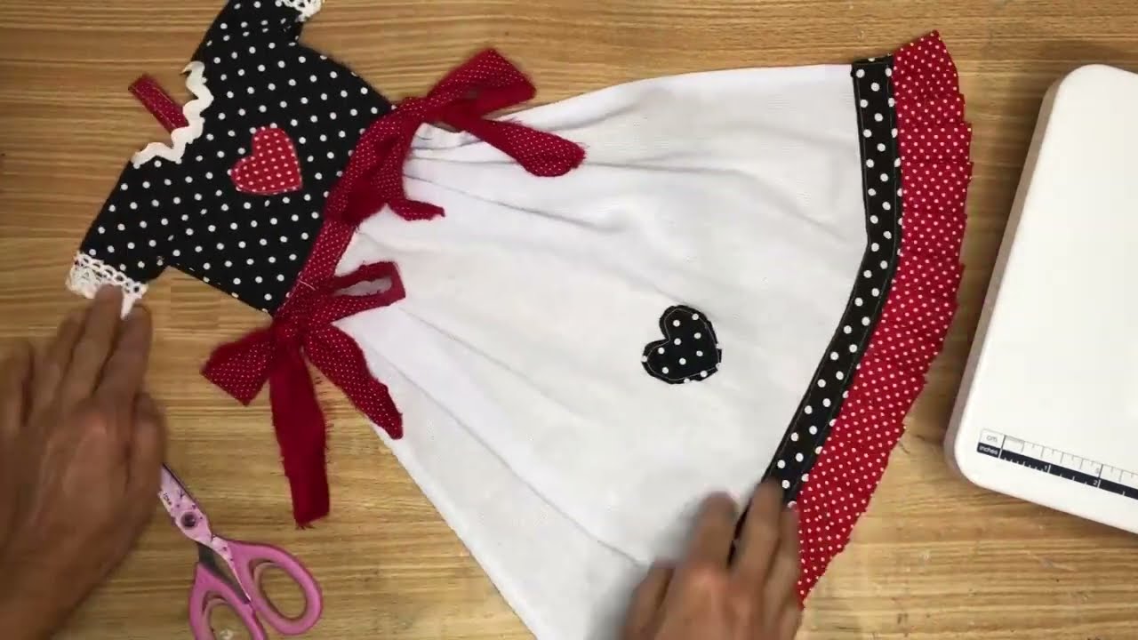 Faça seu próprio Bate-mão Vestido: Tutorial de costura com tecido