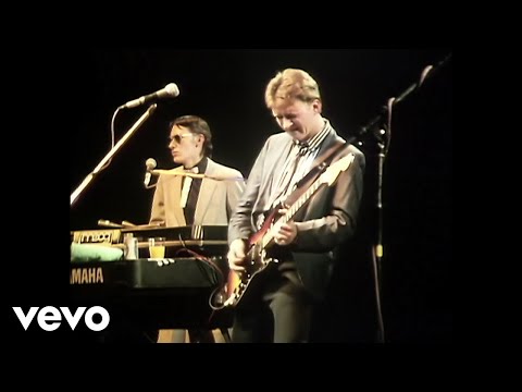 Squeeze - Pulling Mussels (From The Shell) (Live At The Hammersmith Odeon, London / 1980)