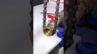 A 100-year-old plumber has shown his best trick! #shorts #diy #plumber #livehack