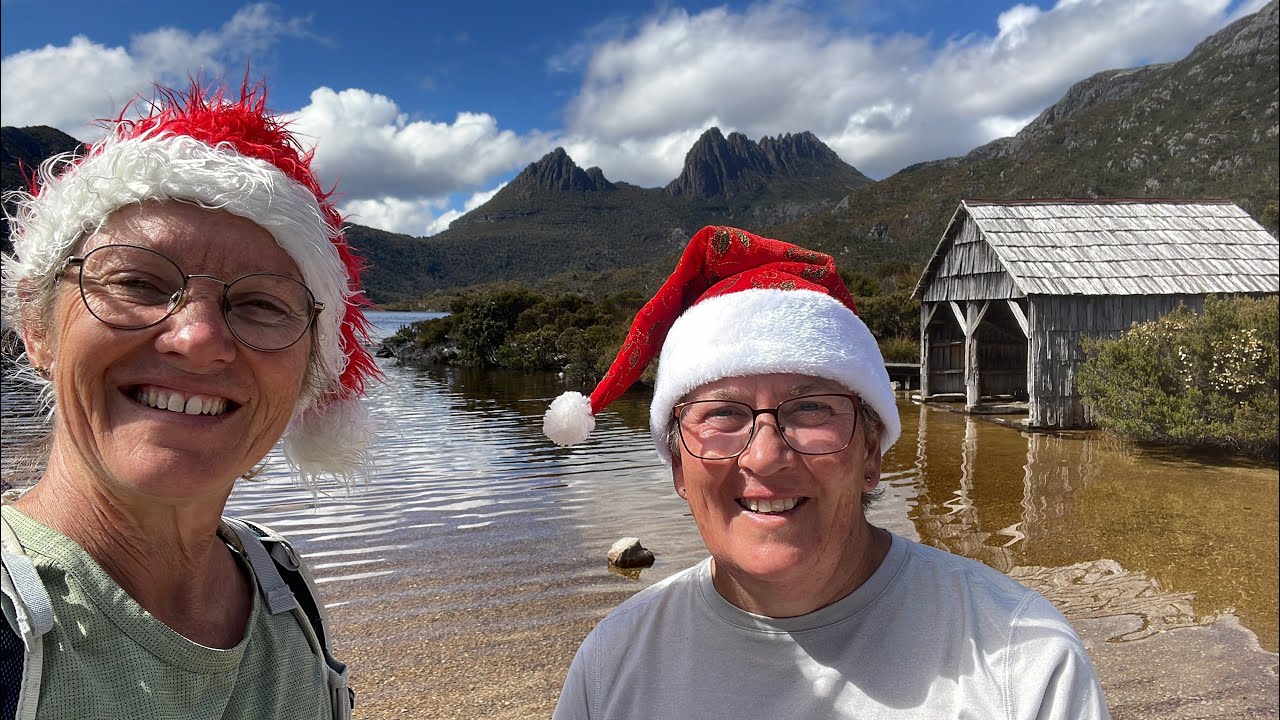 Roads in Tasmania (107) Dec 2023 - Dove Lake Circuit and Christmas Day
