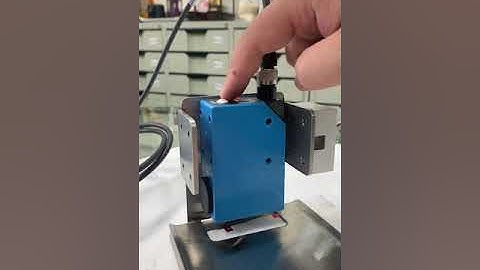 1-1 SICK Mark Sensor-西克色標電眼設定方法