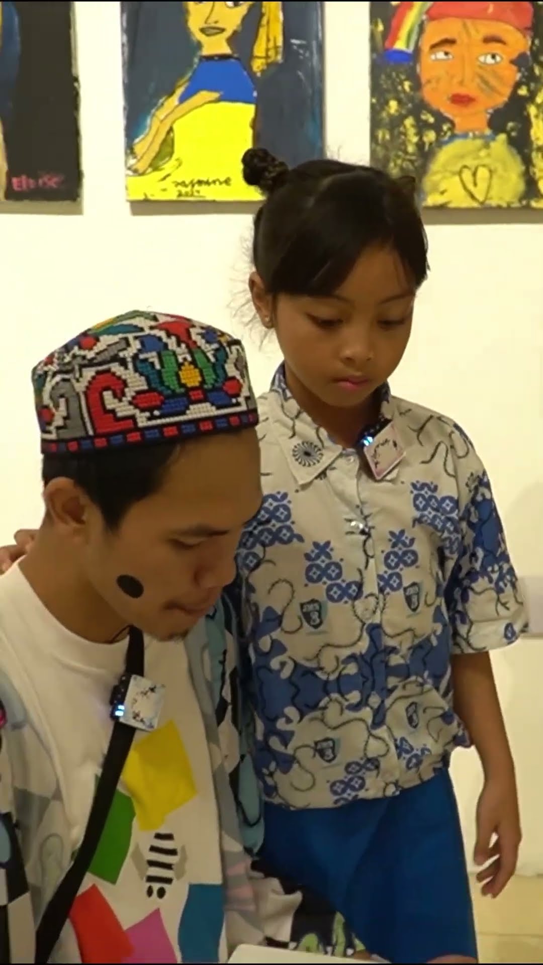 SIAPA YANG PENGEN LIHAT LUKISAN LEIKA ? LIKE VIDEO INI YA!! #leika #shorts #viralvideo