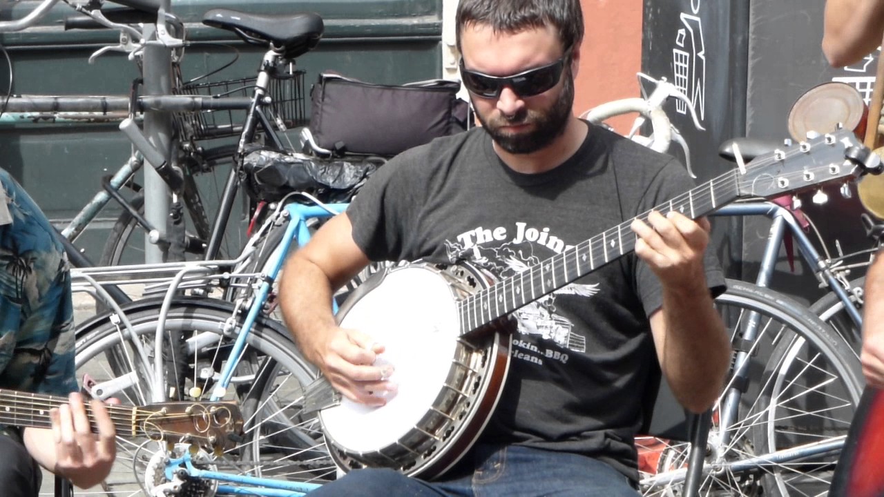 The Dixieland Jug Blowers' 'Banjoreno' played by Tuba Skinny. YouTube