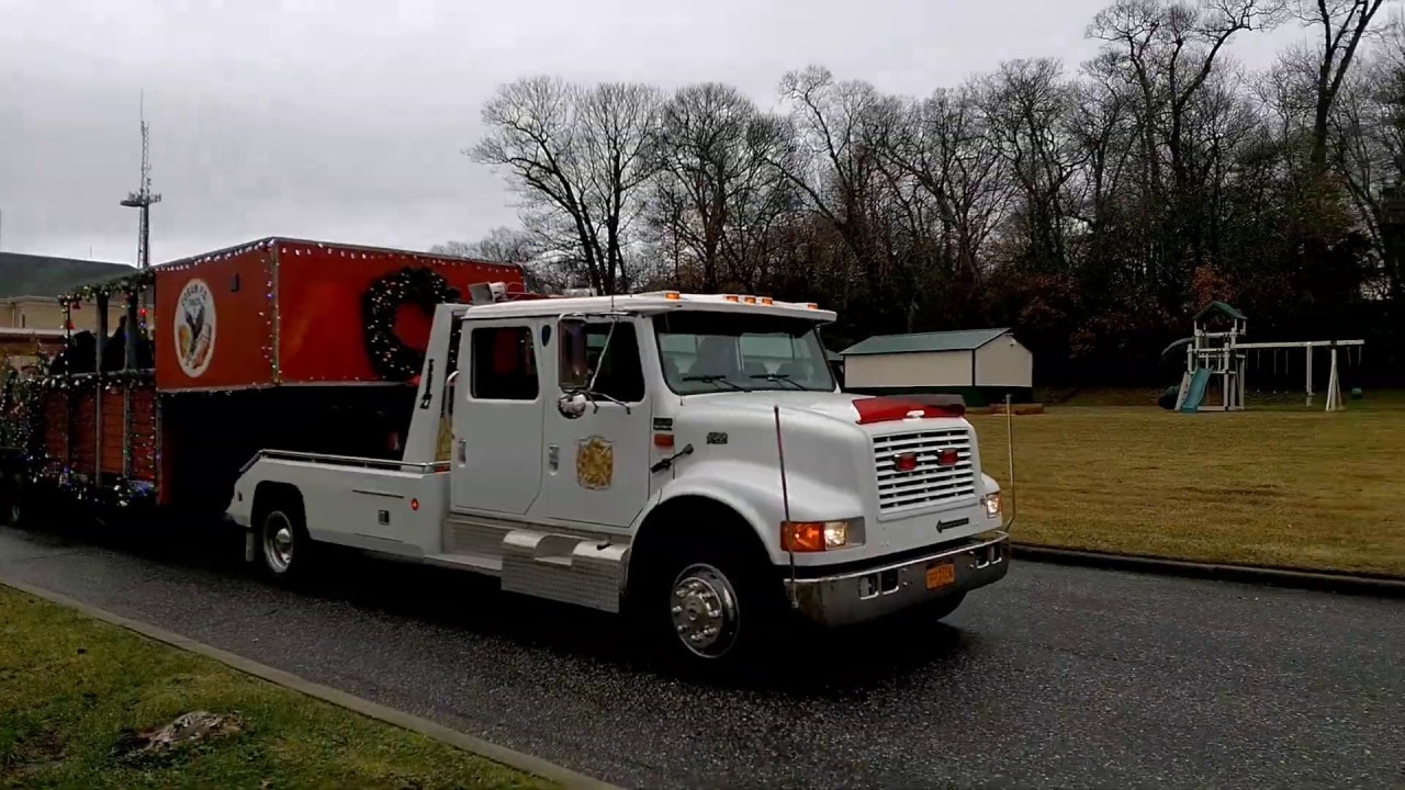 2018 Coram Fire Department Santa Run YouTube