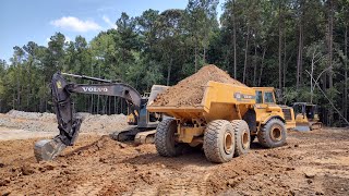 Huge Amounts Of Dirt Needed For The Rest Of The 5 Acre Pond Dam