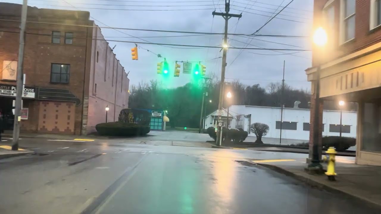 Driving Downtown New Castle Pennsylvania December 28, 2025