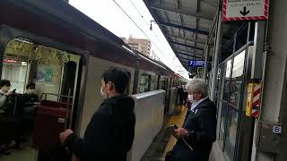京急1601F士急行羽田空港行＋2133F快特品川行　ダイヤ乱れで川崎接続