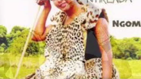 Angela Nyirenda - Nine kolwe ( Zambia Kalindula)