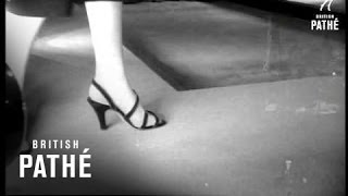 Fashion Flashes - Shoes (1952)
