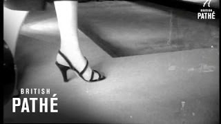Fashion Flashes - Shoes (1952) Fashion Flashes - Shoes (1952)