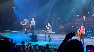 Scorpions performing "Send Me an Angel" in Las Vegas