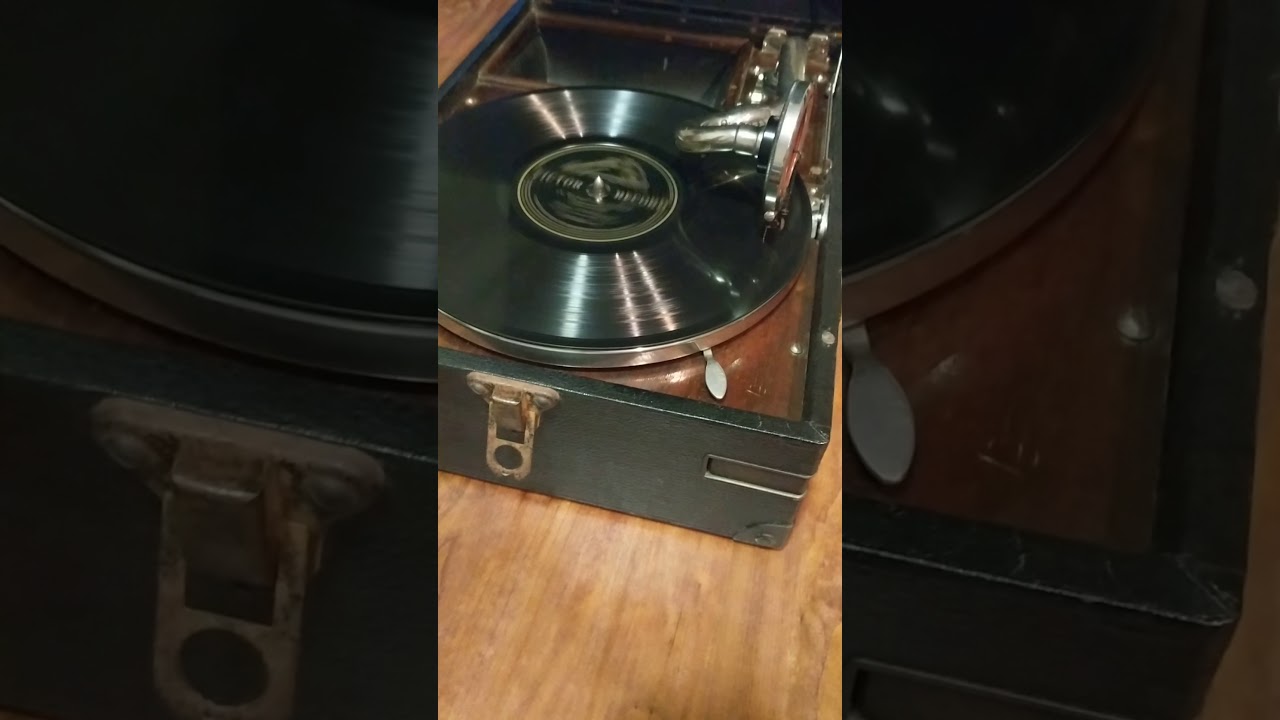 HMV Model 101 Portable Gramophone Circa 1927 Playing Homer Rodeheaver