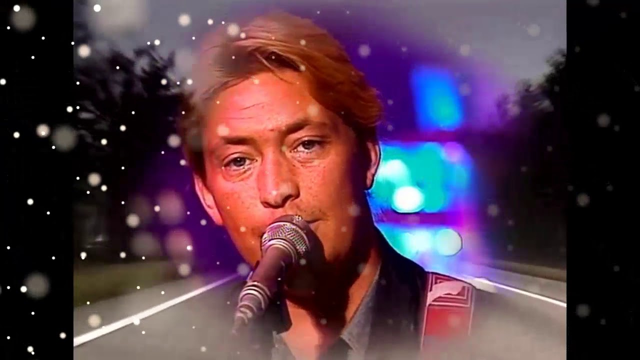 Chris Rea   Driving Home For Christmas Official Music Video HD