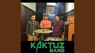 Download Lagu Bukan Cinta Pertama