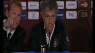 Mourinho conferenza stampa preFinale  parla di arbitro e del calcio italiano