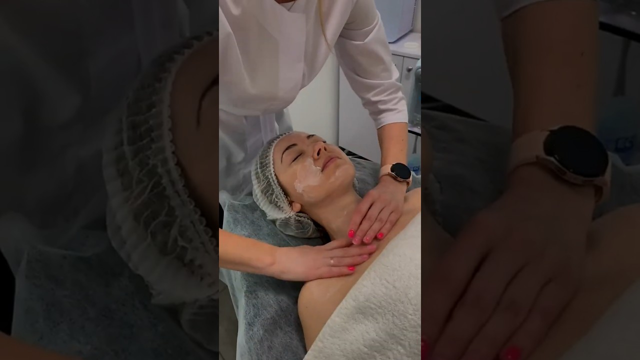 Прев'ю відео: Комплексний догляд з елементами масажу