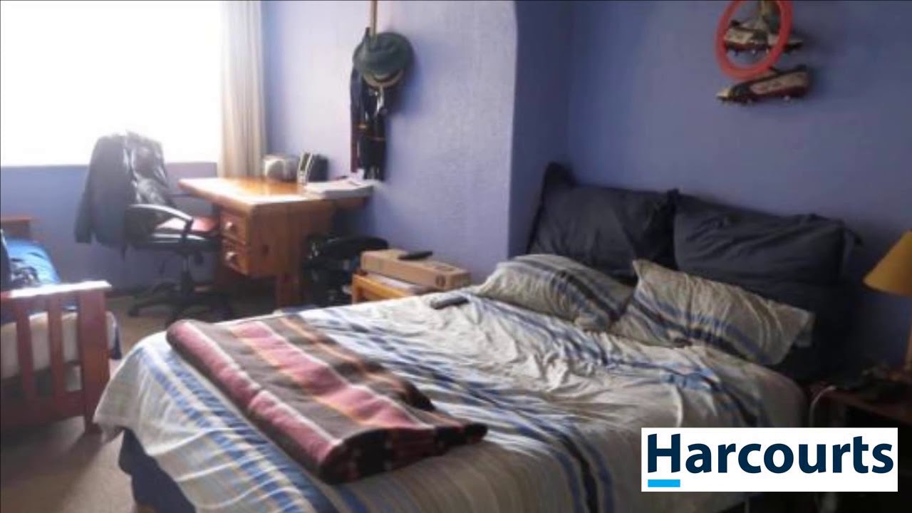 4 Bedroom House For Sale in Chrismar, Bellville, Western Cape, South Africa for ZAR 2,290,000