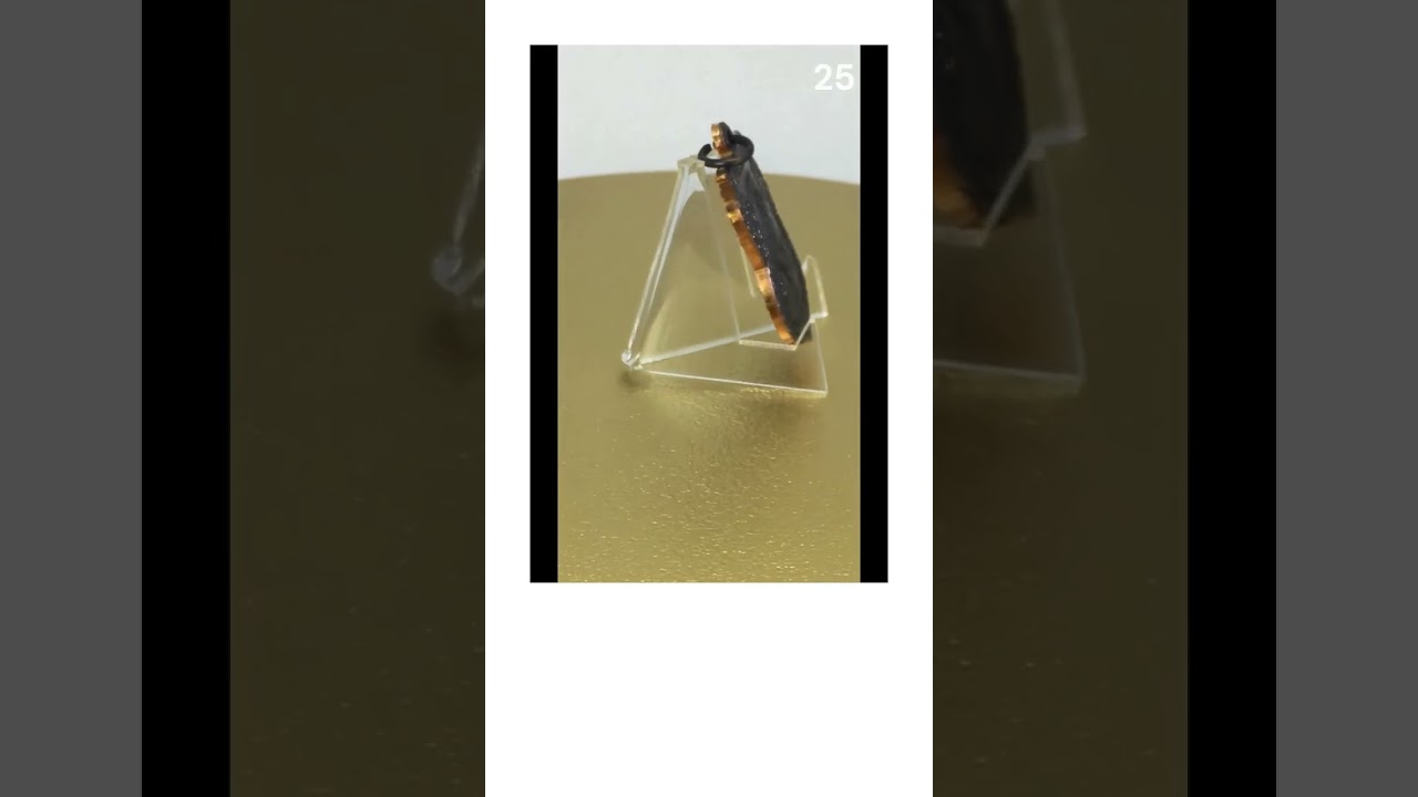 หลวงปู่ทวดปี 2558 รุ่นสร้างพิพิธภัณฑ์ วัดช้างให้ ปัตตานี พิมพ์เสมาพุทธซ้อน เนื้อทองแดงรมดำ No. 25