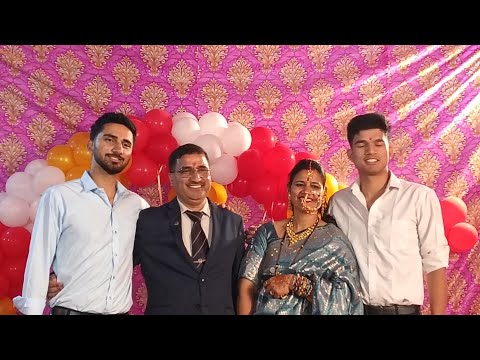 हम आए हैं देहरादून के रेलवे स्टेशन अपने बेटे को पुणे के लिए छोड़ने के लिए# दरेलवेस्टेशन# उत्तराखंड👍🙏