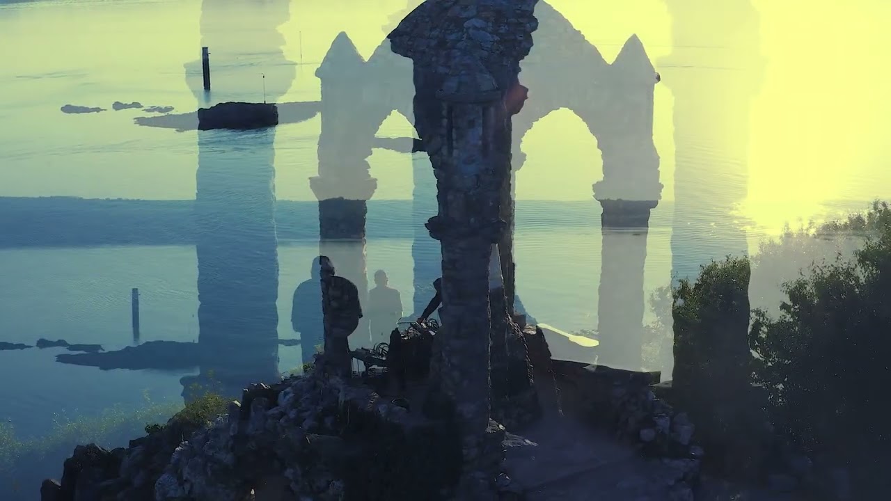 Damien Fleau & Stegonaute - Room to Dream (Music Video)