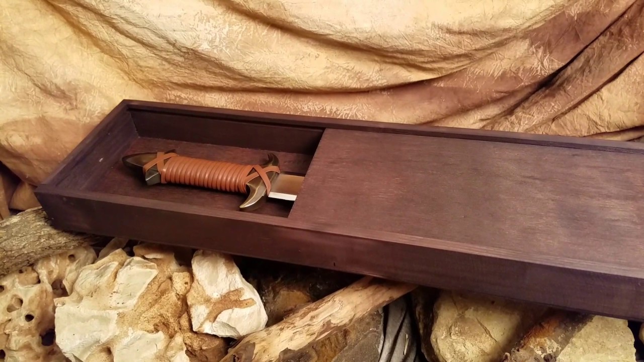 Conan the Barbarian ® Dagger Officially Licensed part two box review